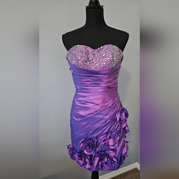HP💖Kiss Kiss Beautiful Purple 2 Pc Party Dress~Size 6~Intricate Detail~Like-New - Picture 3 of 4